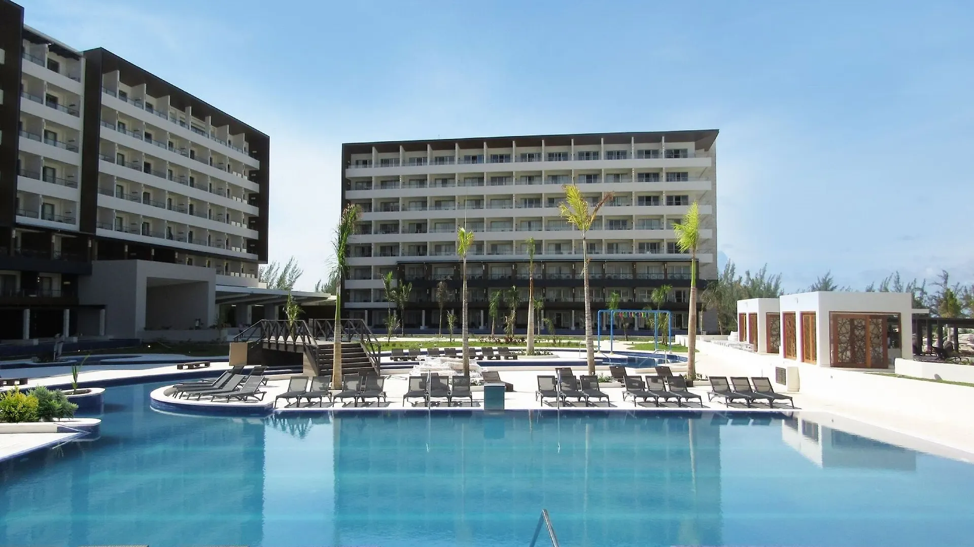Royalton Blue Waters Montego Bay Hotel Falmouth