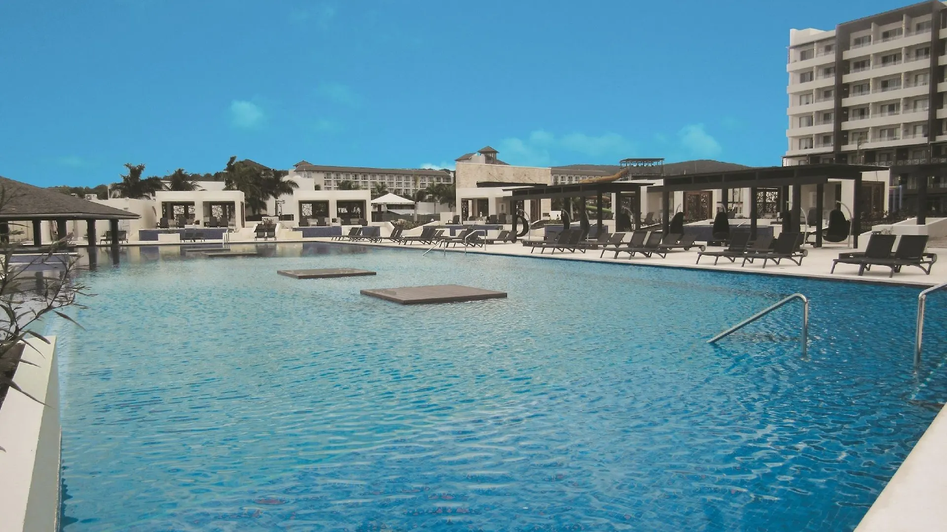 Royalton Blue Waters Montego Bay Hotel Falmouth